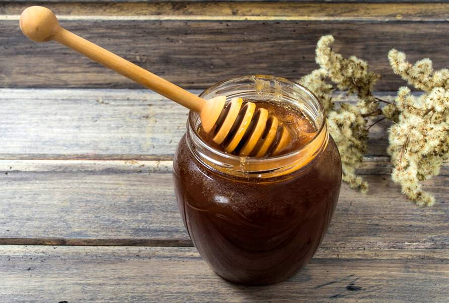 Черный мед: из черногории, полезные свойства и противопоказания, черные соты